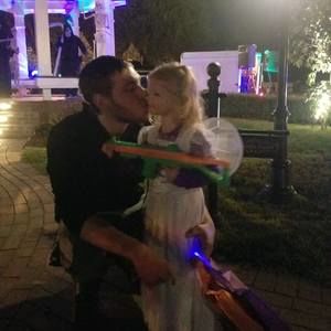 Meet your Posher, Charles